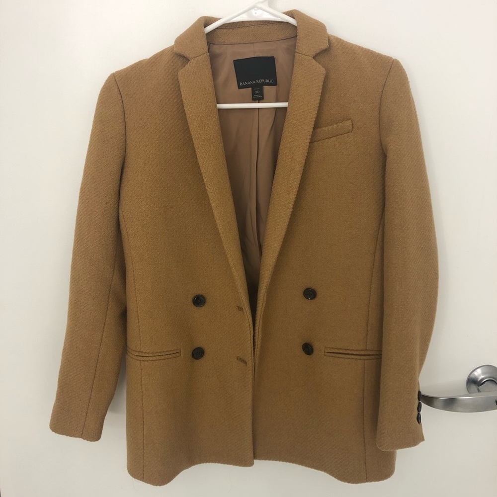Camel Banana Republic Coat (Wool)